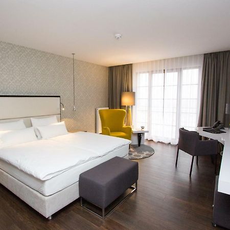 Hotel Wemperhardt Екстериор снимка