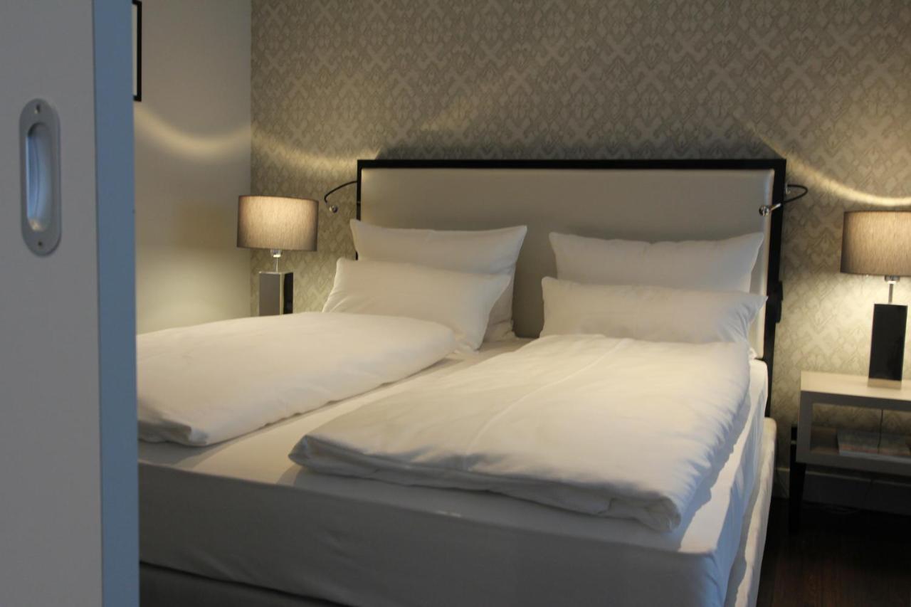 Hotel Wemperhardt Екстериор снимка