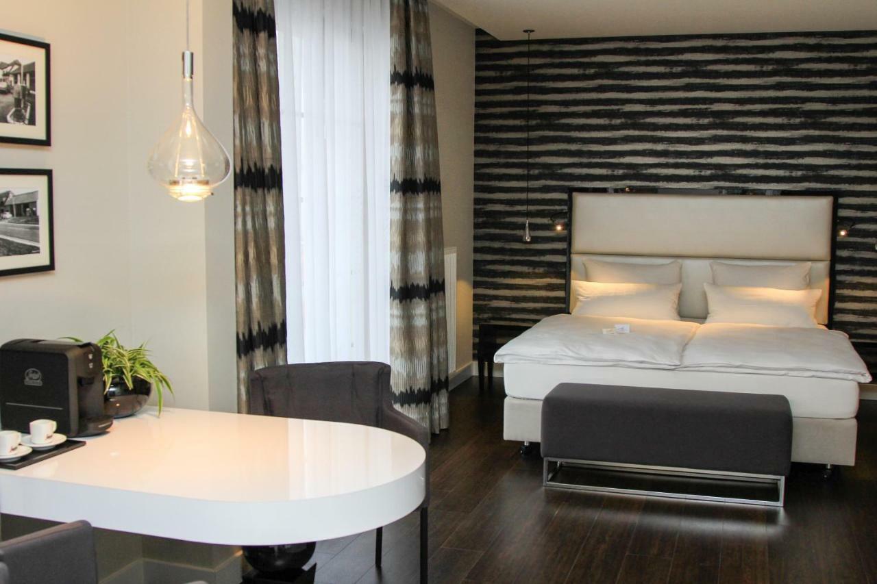 Hotel Wemperhardt Екстериор снимка