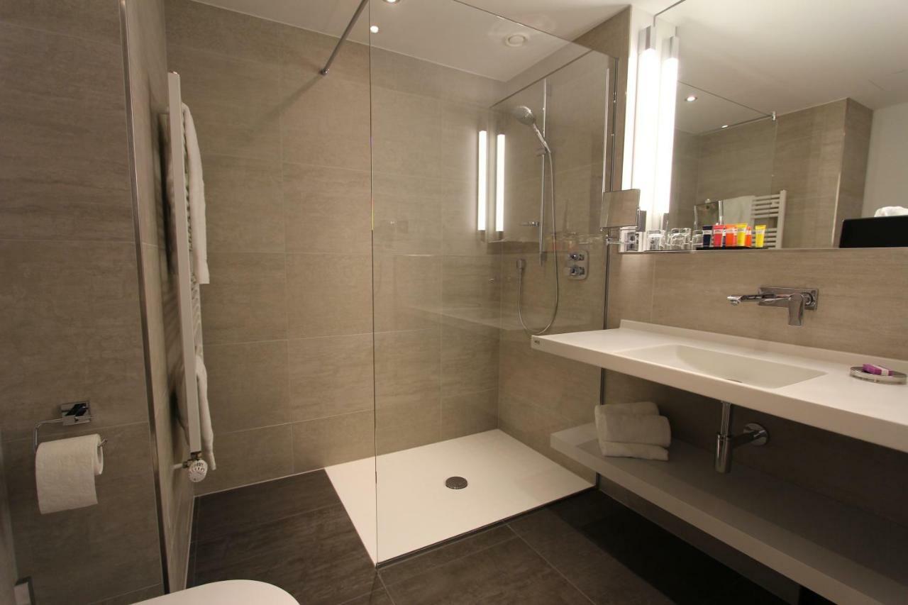 Hotel Wemperhardt Екстериор снимка